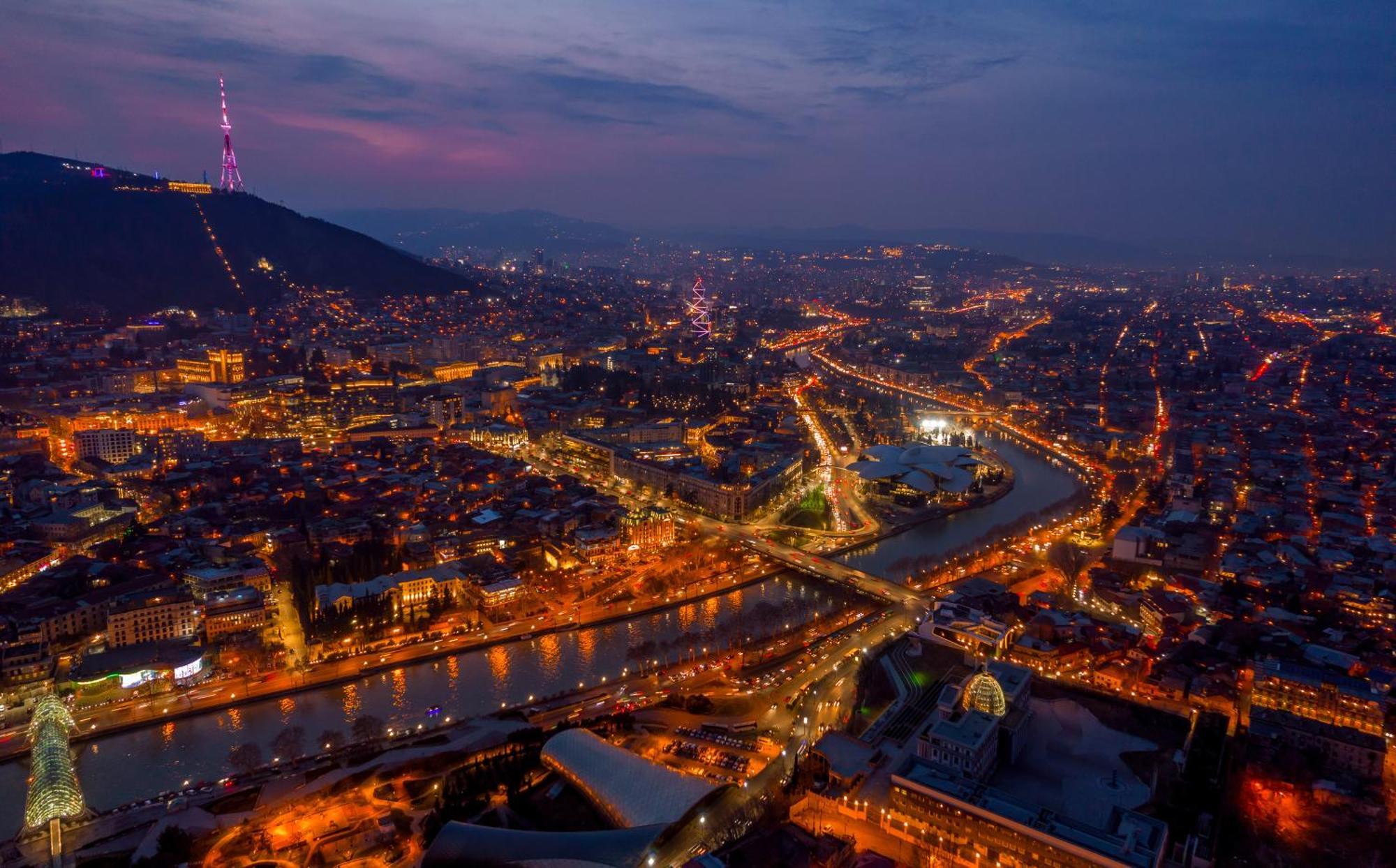 Zorba&Bond Boutique Hotel Tbilisi Ngoại thất bức ảnh