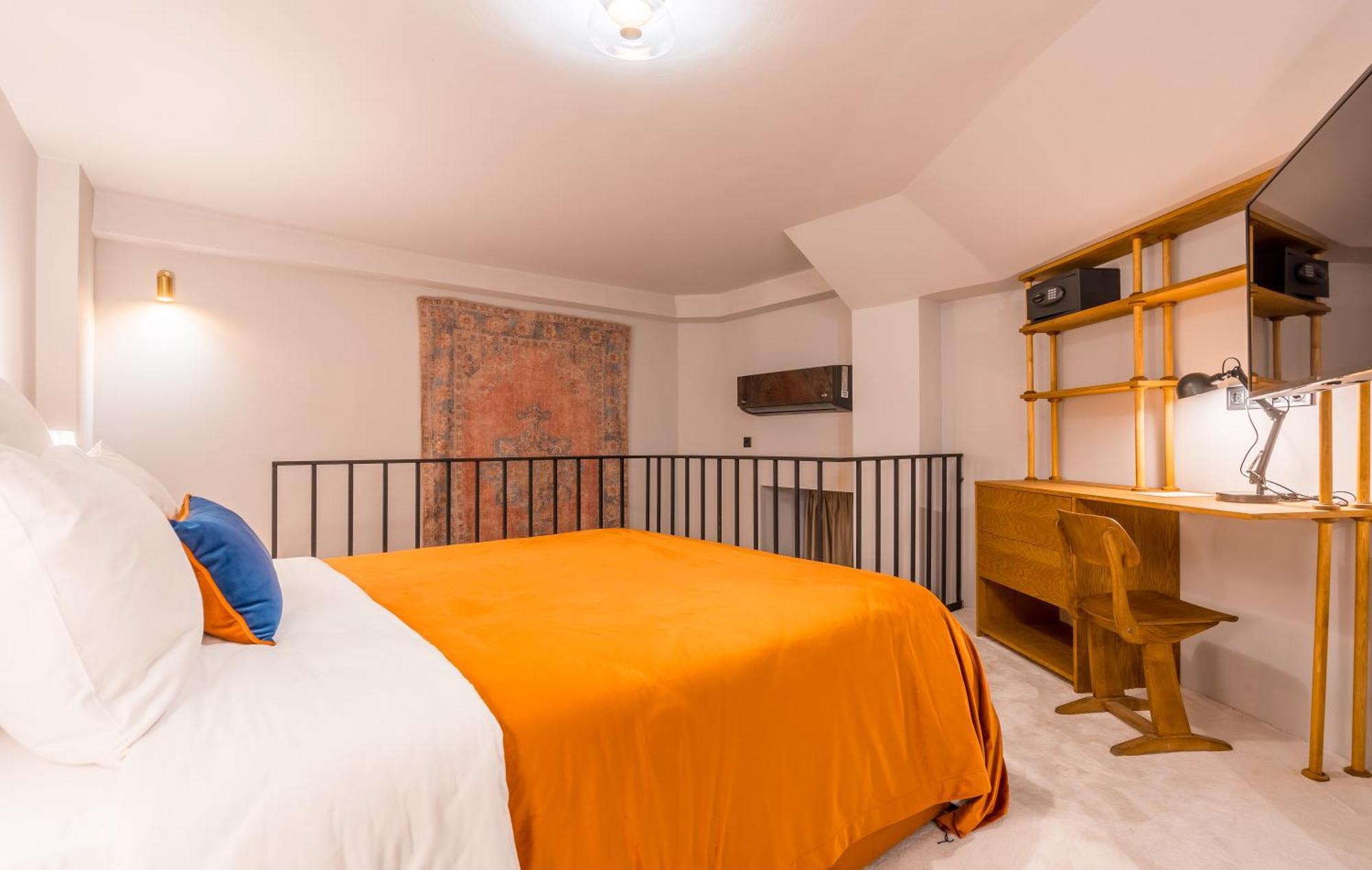 Zorba&Bond Boutique Hotel Tbilisi Ngoại thất bức ảnh
