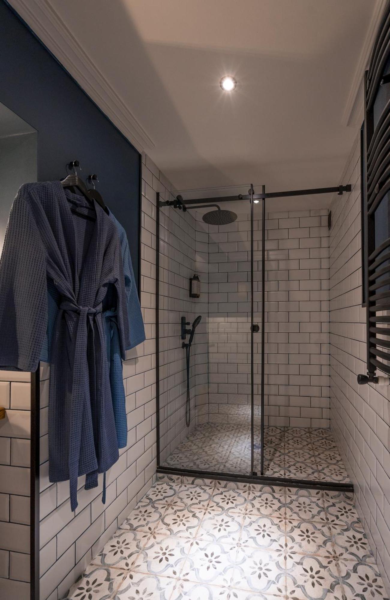 Zorba&Bond Boutique Hotel Tbilisi Phòng bức ảnh